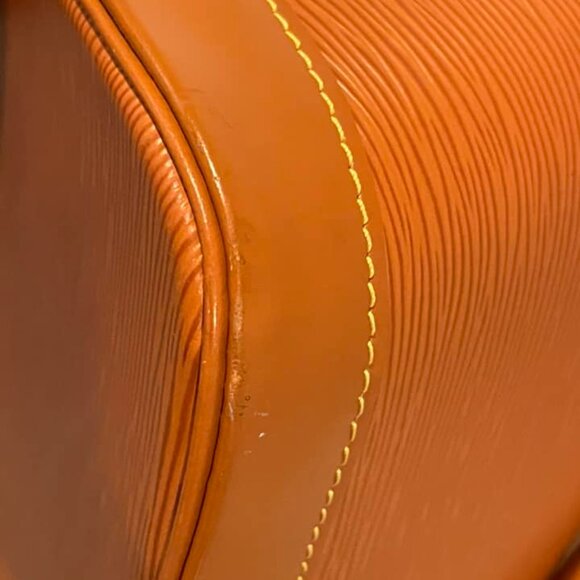 Louis Vuitton Vintage Epi Alma - Picture 8 of 16